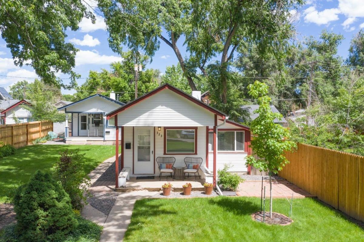 Vintage Tiny House Cute 1Bdrm Big Appeal Villa Colorado Springs Bagian luar foto
