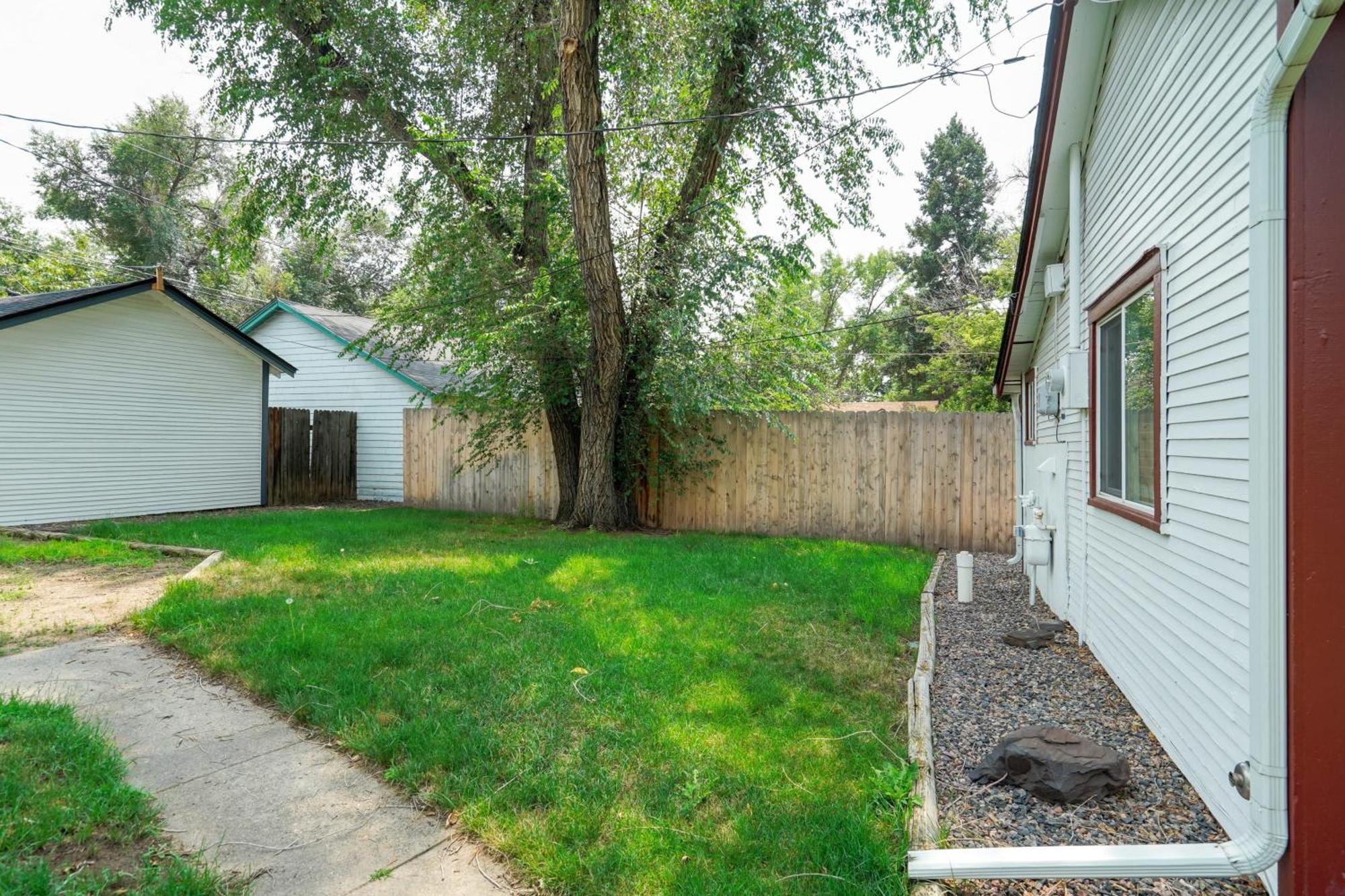 Vintage Tiny House Cute 1Bdrm Big Appeal Villa Colorado Springs Bagian luar foto