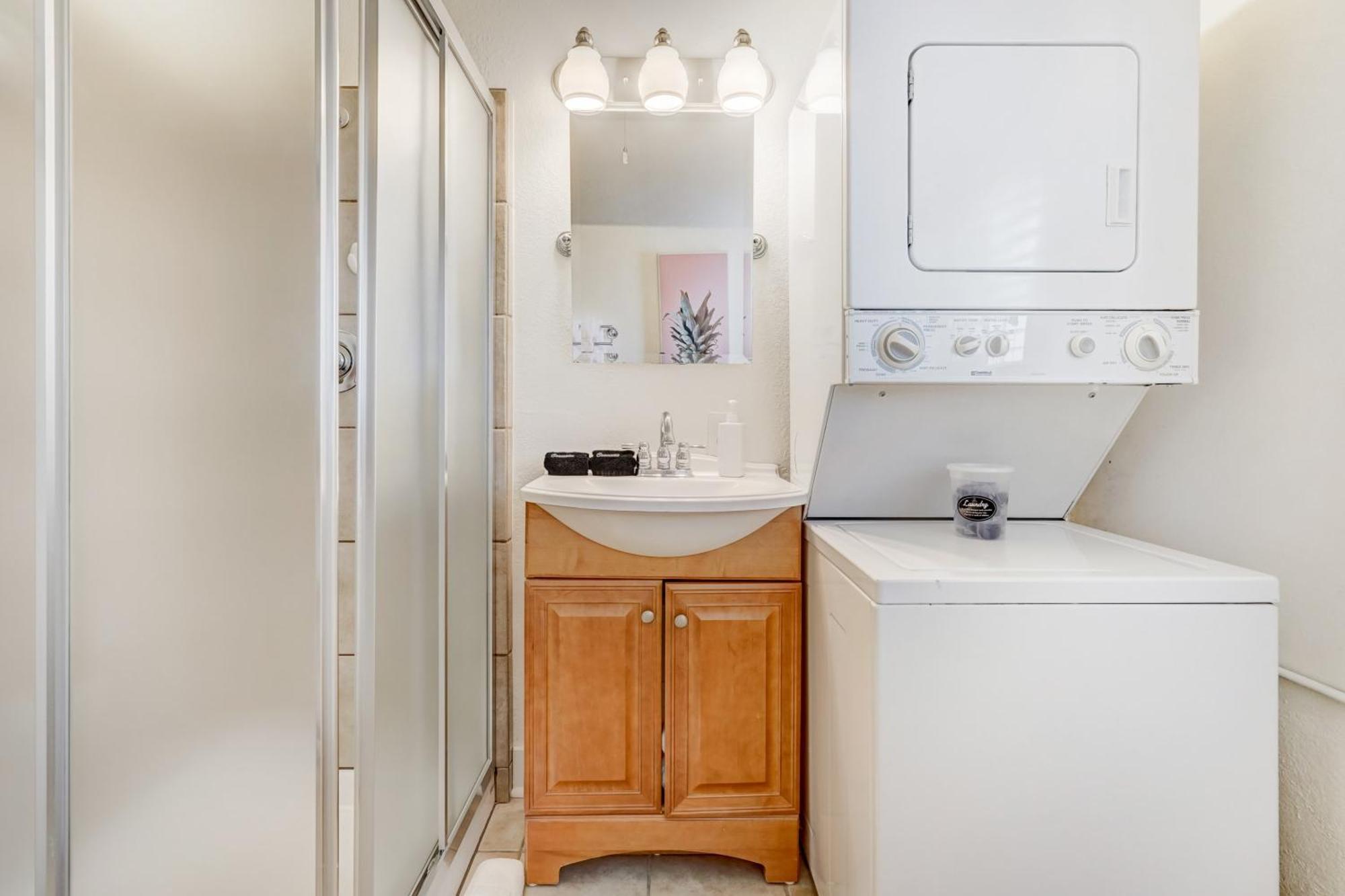 Vintage Tiny House Cute 1Bdrm Big Appeal Villa Colorado Springs Bagian luar foto