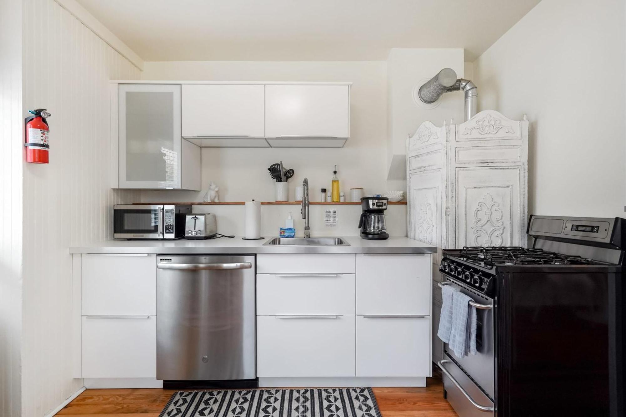 Vintage Tiny House Cute 1Bdrm Big Appeal Villa Colorado Springs Bagian luar foto